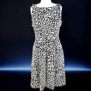 Black & white Jaguar print sleeveless wool-feel dress